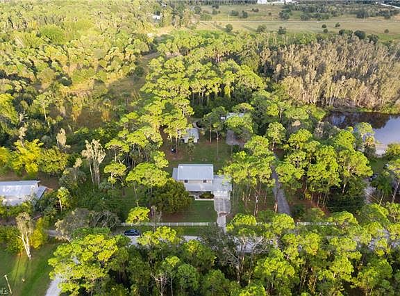4th image of 17450 Sabal Palm Dr