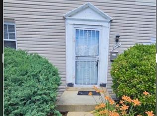 2772 Iverson St UNIT 81, Temple Hills, MD 20748