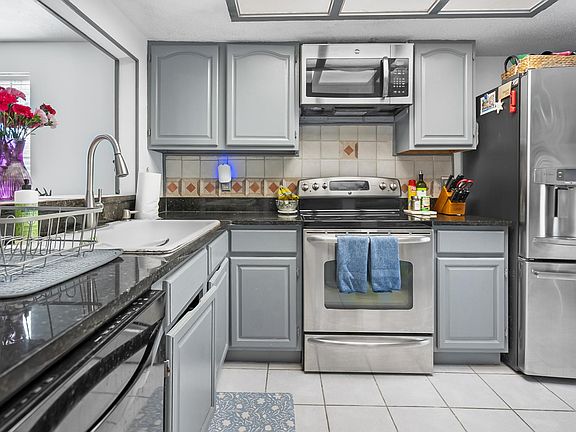 4th image of 153 Cranes Lake Dr