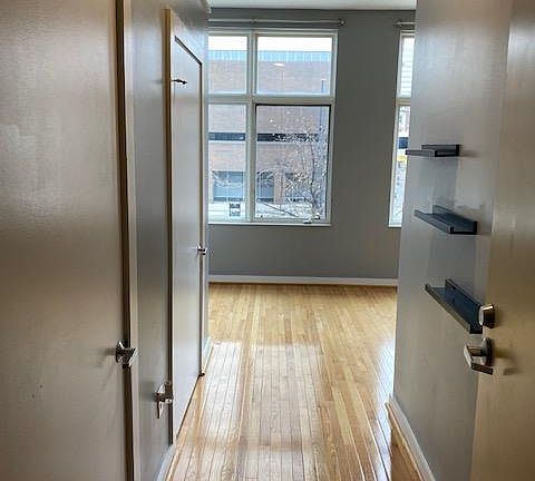 4th image of 1150 Vine St Unit 29