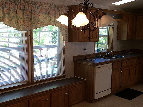 2nd image of 60 Shelton Dr