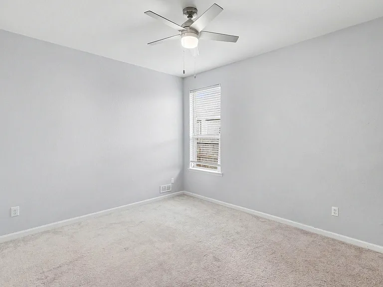 9407 Sea Star Ln — Photo 14