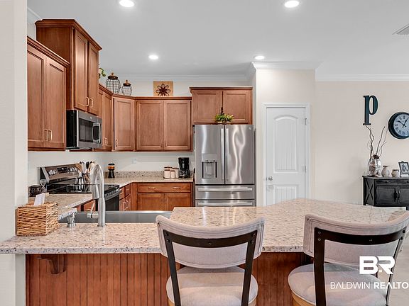 4th image of 1215 Pembroke Way