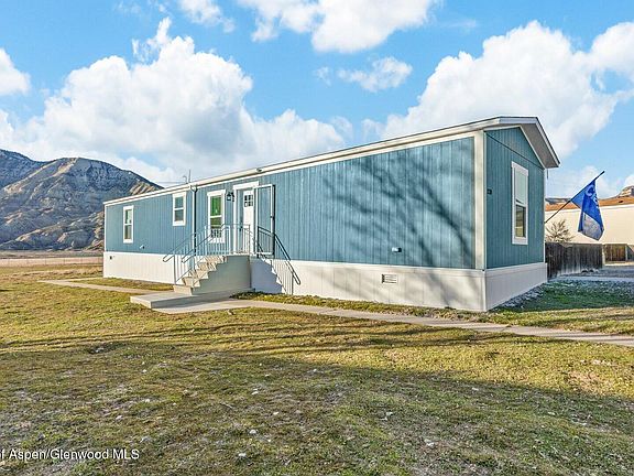 3rd image of 128 Horizon Cir