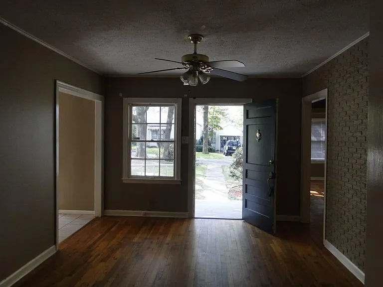 6508 Westover Dr — Photo 5