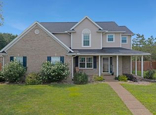 5801 Kevin Ct, Newburgh, IN 47630