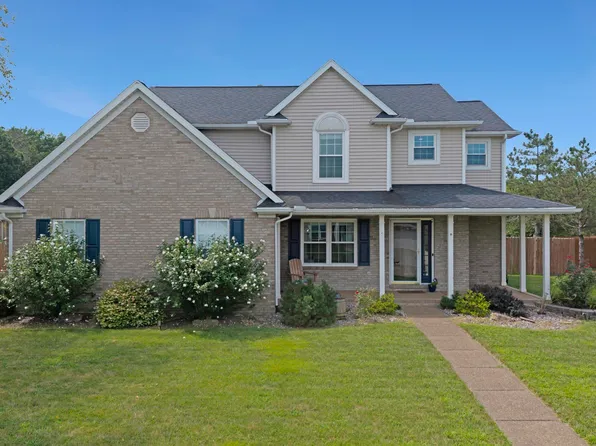 5801 Kevin Ct, Newburgh, IN 47630