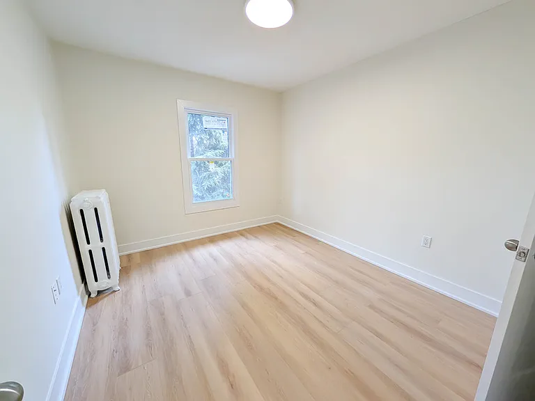 59 Carrick Ave #3 — Photo 8