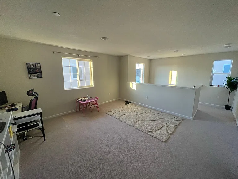 5600 York Mountain Ln — Photo 12