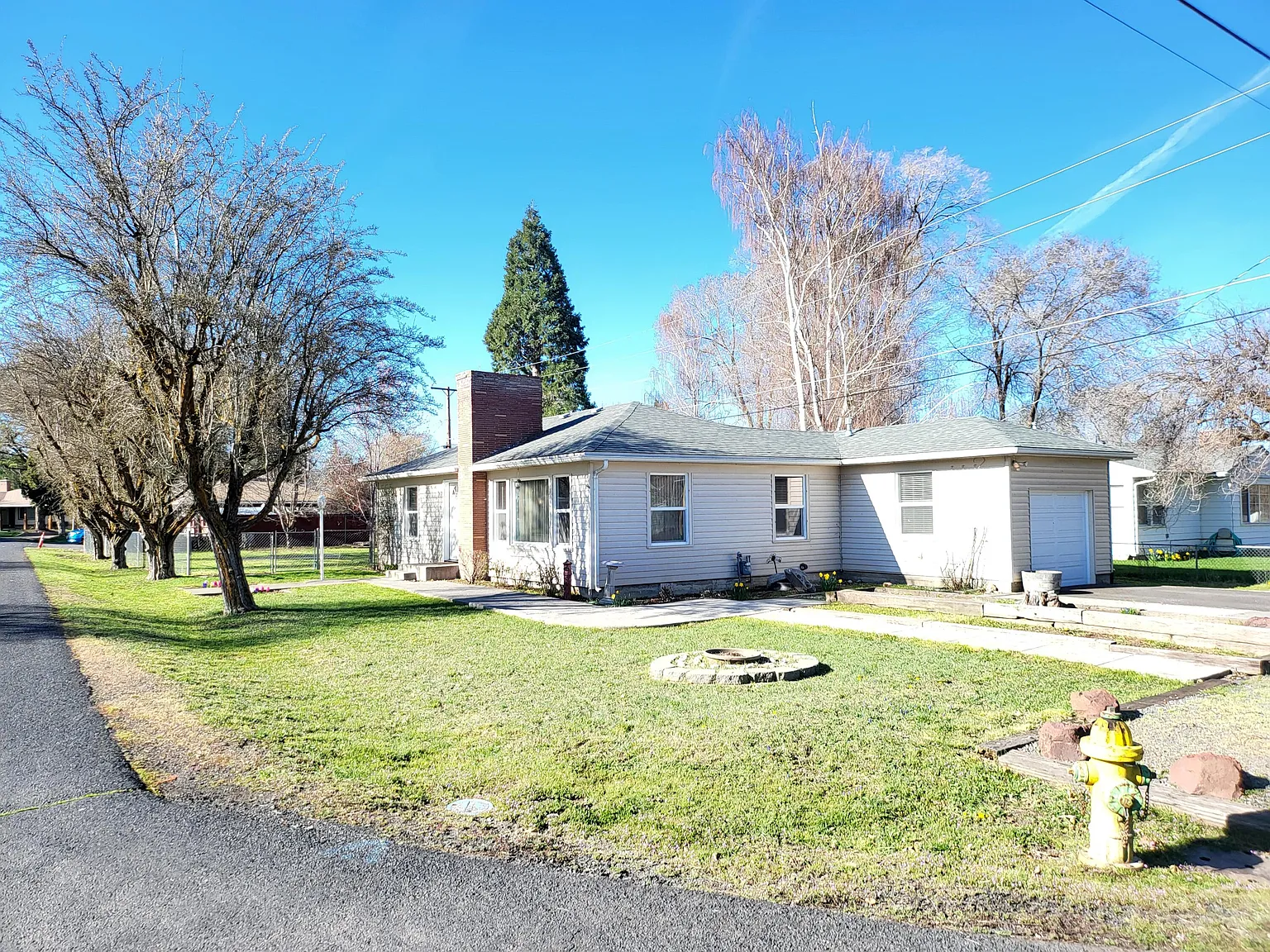 5006 S Etna St photo 1