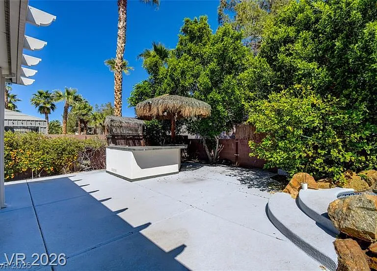7686 Gossamer Wind St — Photo 43