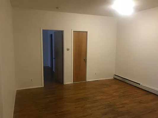 Rented by Owner | media 22