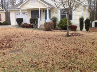 213 Greystone Dr, Carrollton, GA 30116