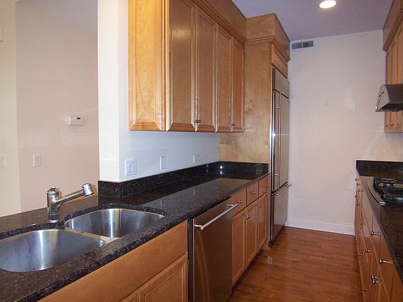 5th image of 520 S Washington St Suite 104