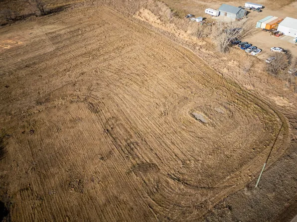 1006 Birch St, Lisbon, ND 58054