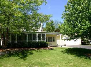 23702 N Park Rd, Lake Zurich, IL 60047