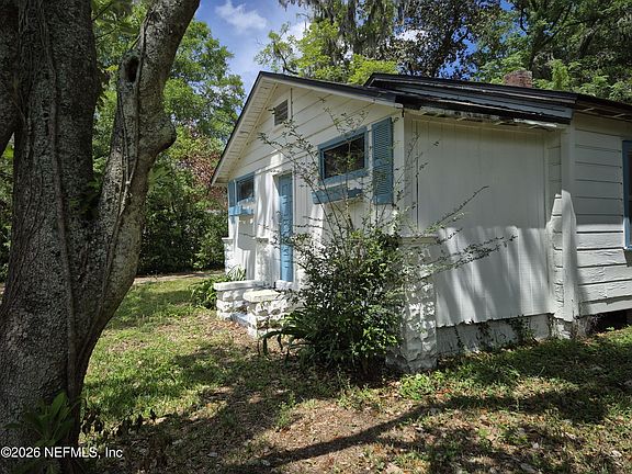 5th image of 9147 GIBSON Avenue