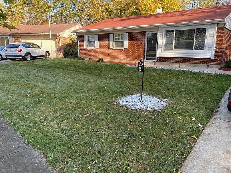 1st image of 29 Lanyard Ave