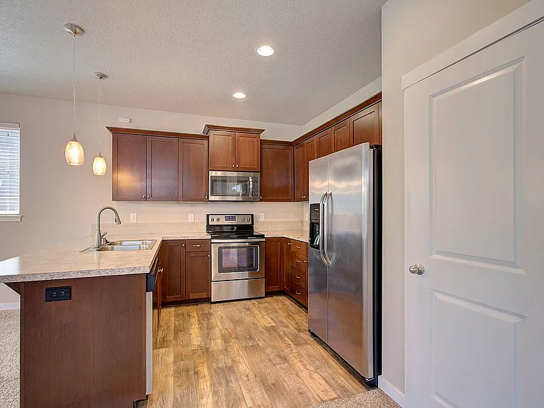 5615 NE 52nd Pl — Photo 9