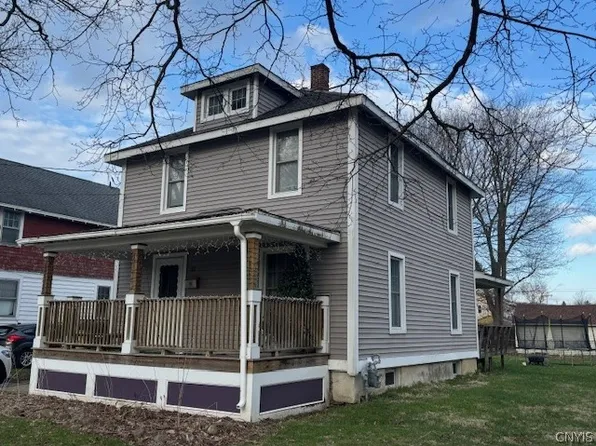 32 Cedar St, Cortland, NY 13045