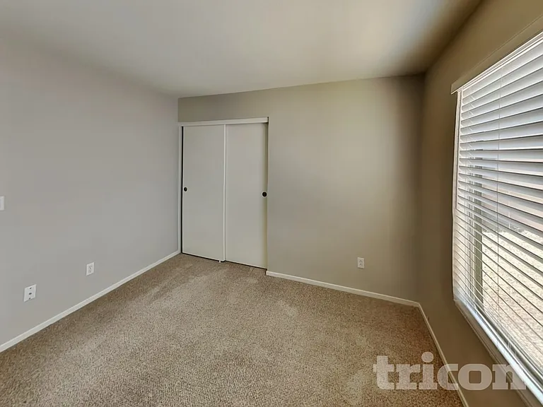 7833 Flagler St — Photo 12