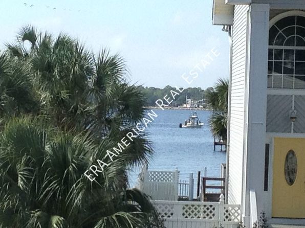 101 Old Ferry Rd Unit 8D