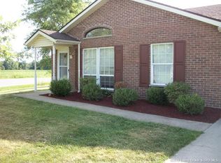 523 S Susan Way, Pekin, IN 47165