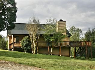 224 Liberty Hall Ln, Wirtz, VA 24184