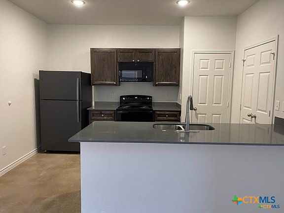 4th image of 2321 Alterman Dr