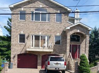 168 Elm St #2, Kearny, NJ 07032