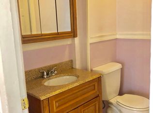 287 Mendon Ave, Pawtucket, RI 02861