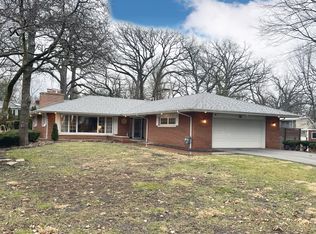 8 Old Orchard Ln, Kankakee, IL 60901