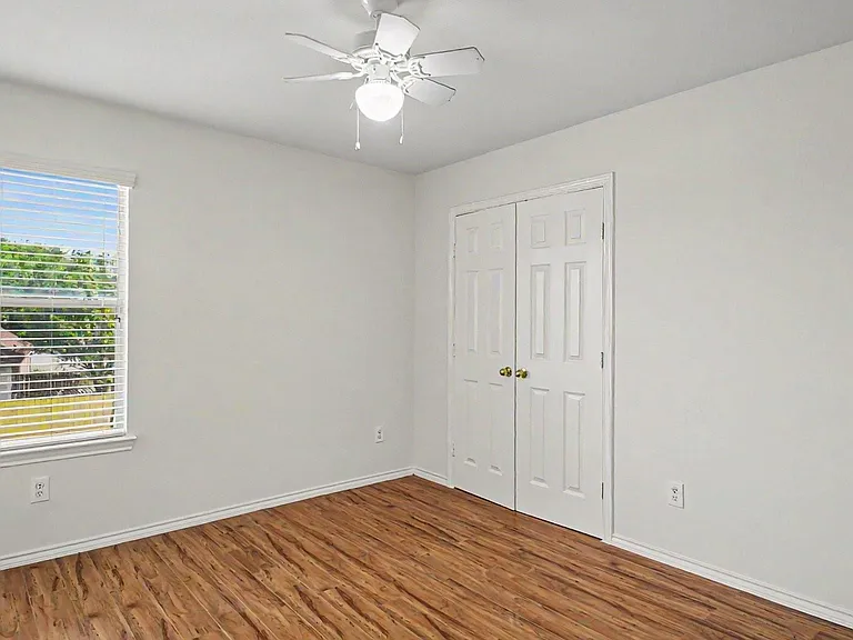 2615 Atwood Glen Ln — Photo 13