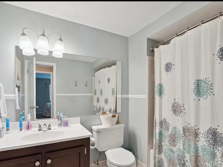 2233 Brookhaven Rd — Photo 20
