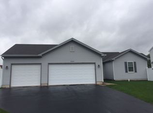 2004 Sunset Ct, Zion, IL 60099