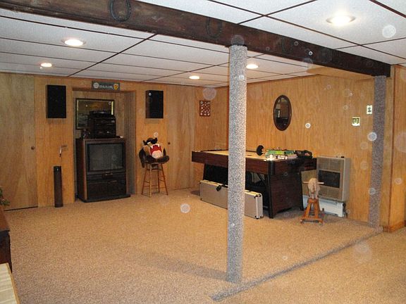 Basement wing