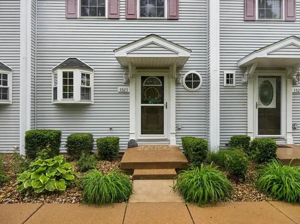 3323 King James Rd, Peoria, IL 61615