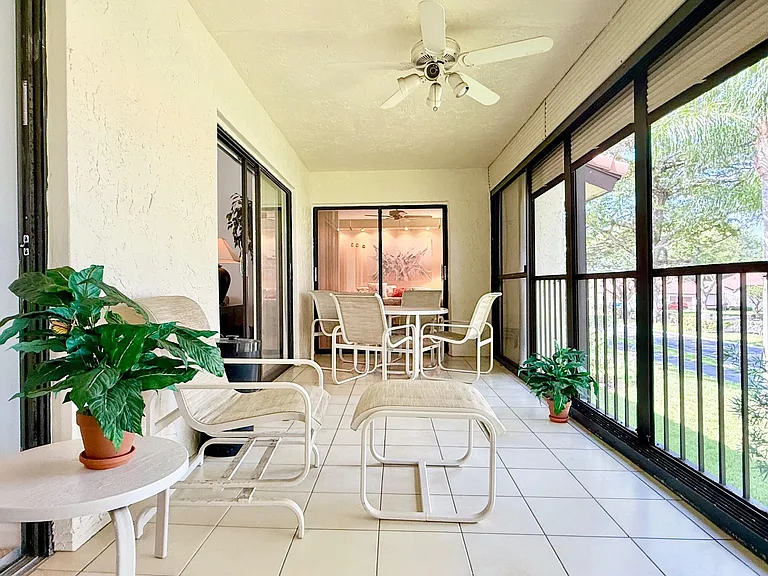 10678 Ocean Palm Way #202 — Photo 19
