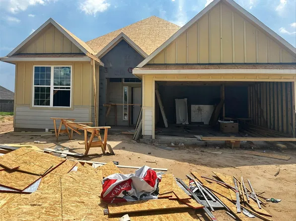 126 Lacebark Loop, Huntsville, TX 77320