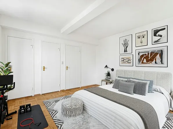 315 Avenue C, New York, NY