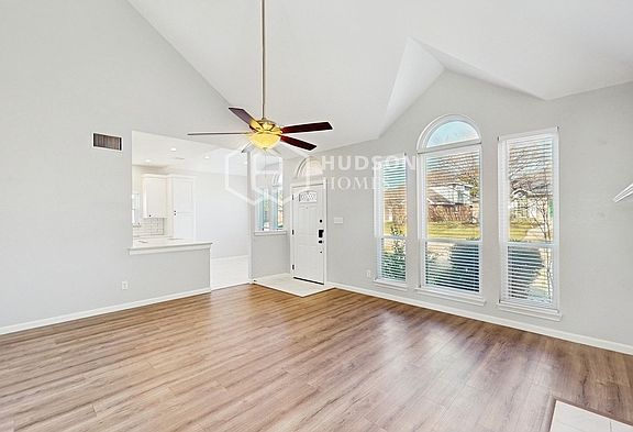 3rd image of 1468 Altstatten Ln