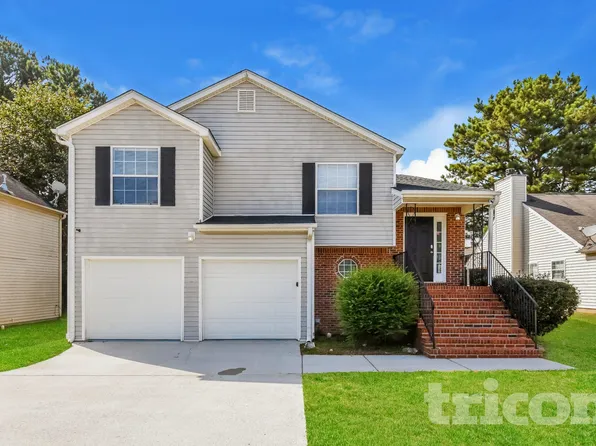 5665 Hidden Brook Cir, Atlanta, GA 30349