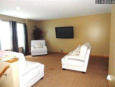 3rd image of 3060 Sauer Dr