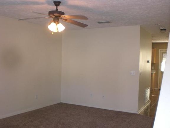 3rd image of 110 Starr Ave APT 77