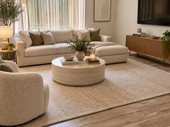 1439 S Bundy Dr APT 8, Los Angeles, CA 90025