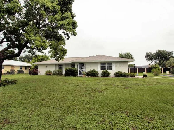 3665 Calliandra Dr, Sarasota, FL 34232