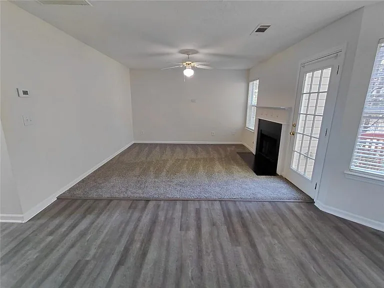 3635 Spring Mesa Dr — Photo 20