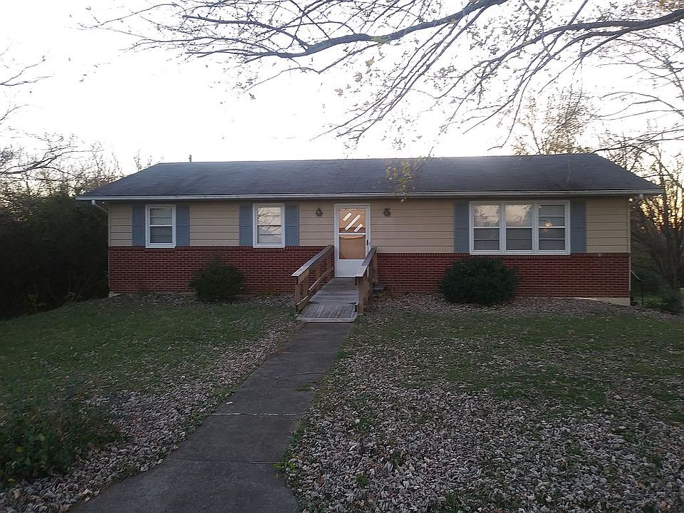 1st image of 1118 Gaston Ave
