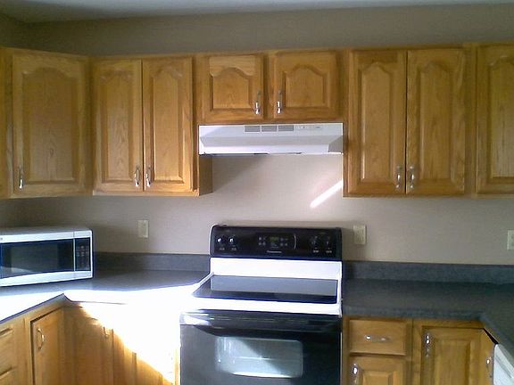 4th image of 126 Melvina Dr