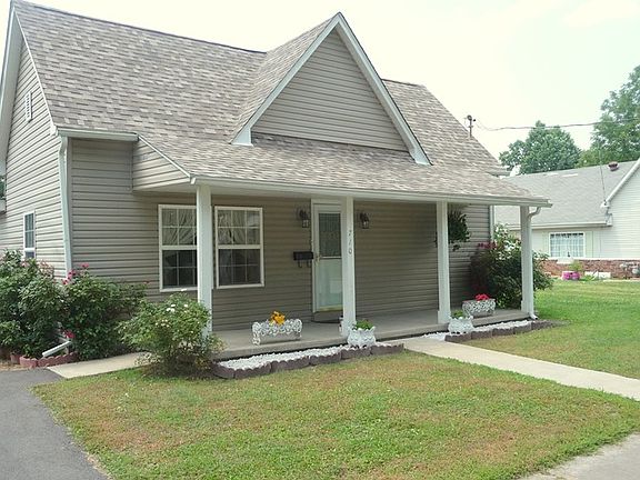 2nd image of 710 N Logan St